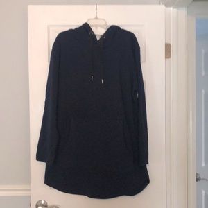 Long navy hoodie